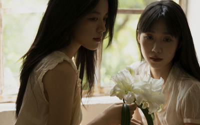 段少骂我比狗听话，我拉黑他远赴法国当设计师，他一路追来求我复合！