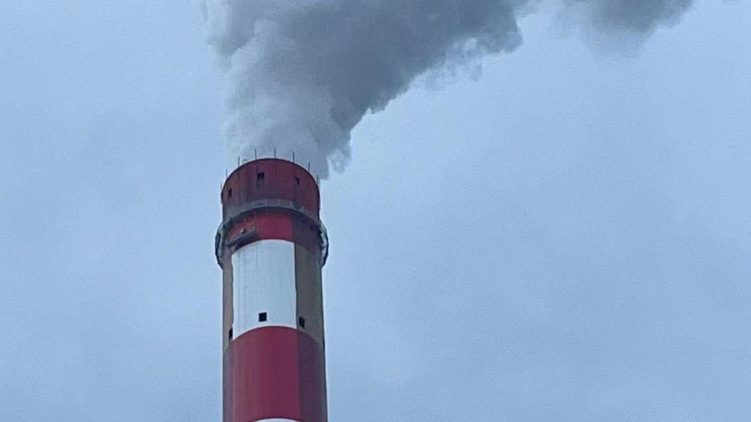 擎空焕彩！宏顺建设打造宁德150米烟囱美化刷漆风景线