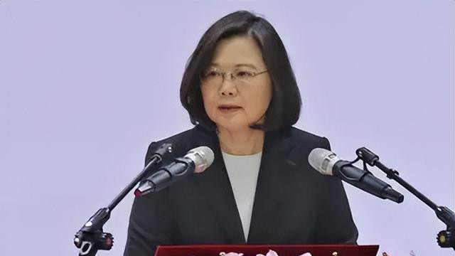 蔡英文身世曝光，父亲是历史大汉奸，母亲又为日本人生过孩子！