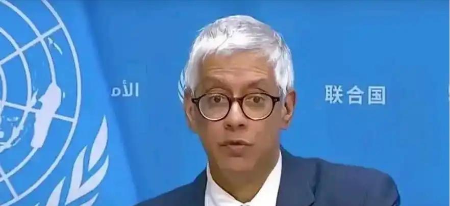 今年1月，联合国伸手找中国要钱，中国记者质问美国到底欠了联合国多少钱？没想到联合