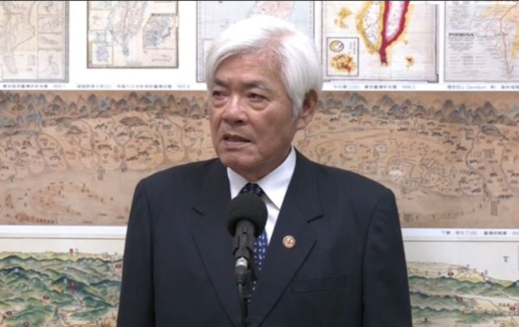 二阶须领衔人送件！李进勇：其他人没资格

罢免民进党立委吴思瑶案领衔人张克晋与罢