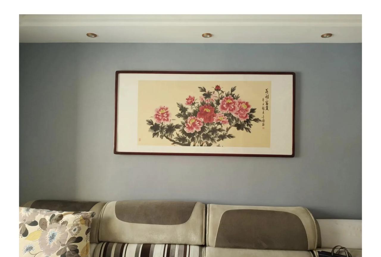 #能否秀一下你的国画作品#
中国传统国画里牡丹画是一个重要画种，非常有魅力！
牡