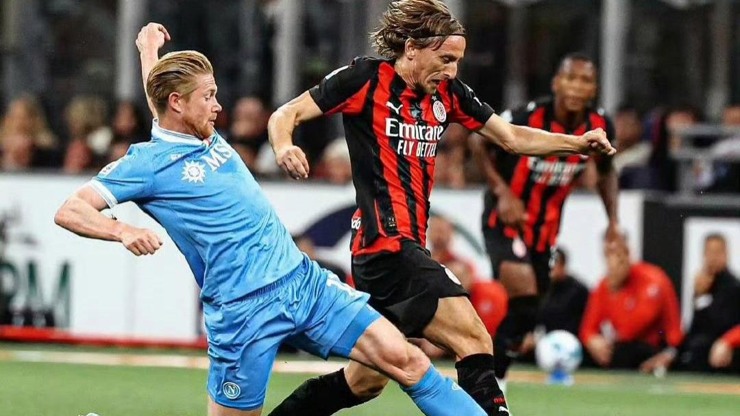 米兰战那不勒斯莱奥加比亚恐缺阵，卢卡库复出，夺冠可获950万欧