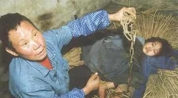 1984年，贵州16岁女子被人贩子卖给老光棍，还生下了一对儿女。30年后，儿子考