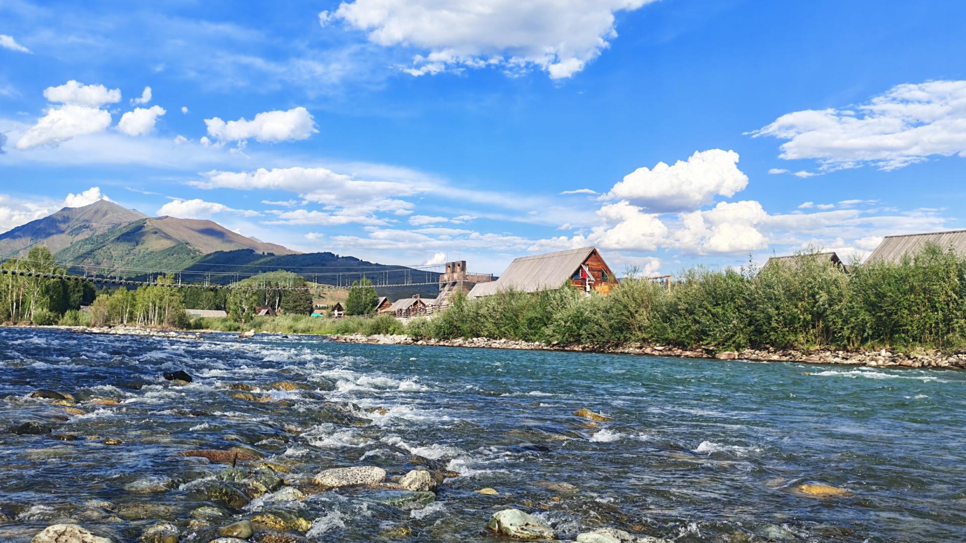 禾木-云端上的部落