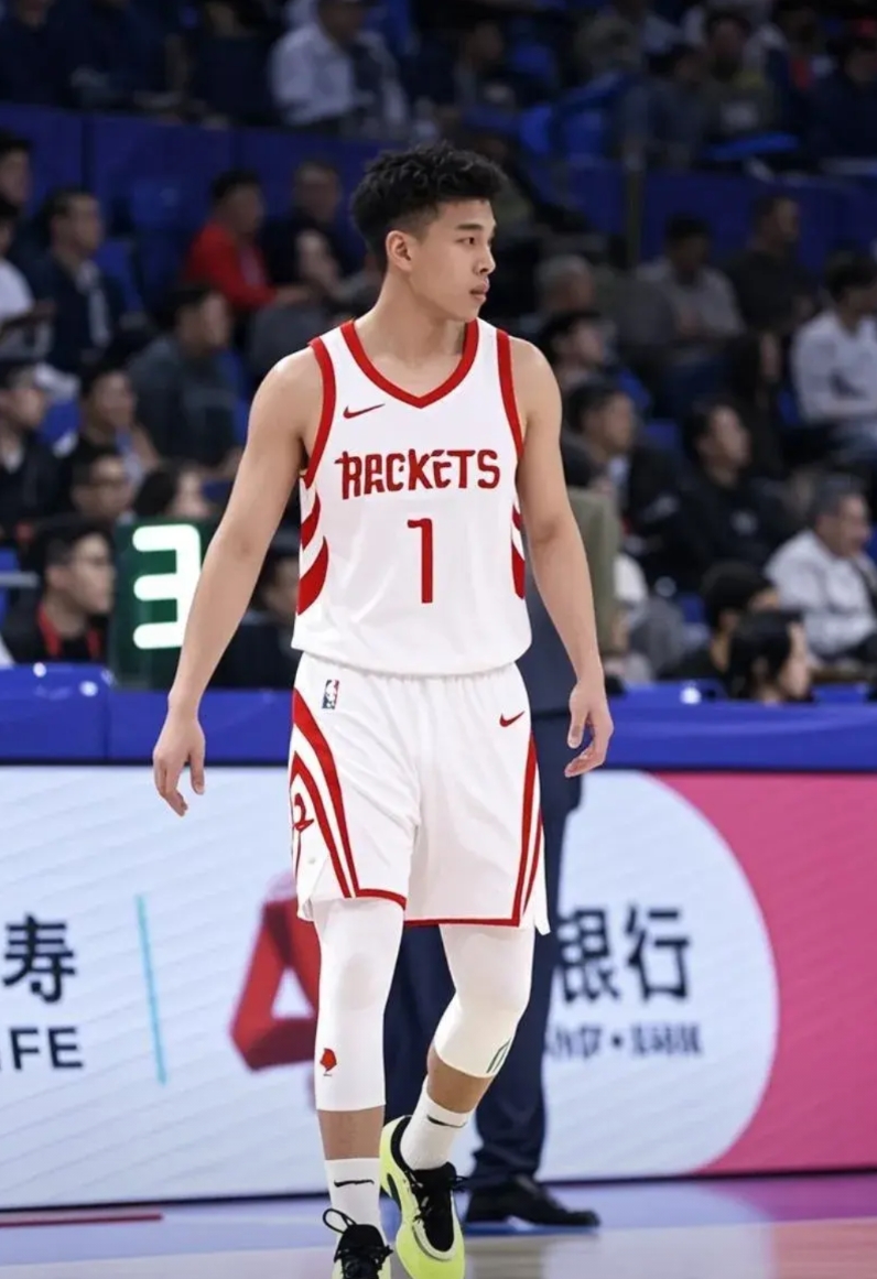 近十年中国篮球最有天赋的球员，林葳宣布参加NBA选秀！

据国内媒体报道，本赛季