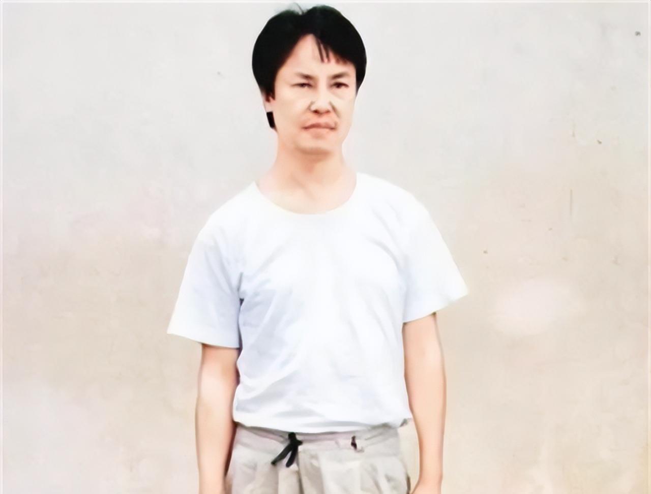1996年，张子强绑架李嘉诚的儿子李泽钜，拿到了10亿的赎金，接着张子强的手下提
