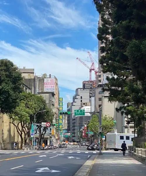 统一真的要来了？中央最近发了个新消息，没提和平统一，也没说一国两制，就八个字，推