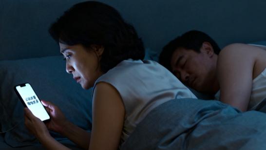 我对着前任的消息心跳加速，转头看见老公留的糖醋小排，突然醒了