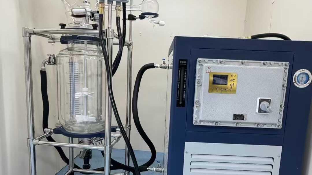 双层玻璃反应釜的标准接口（如法兰、搅拌口等）有哪些？