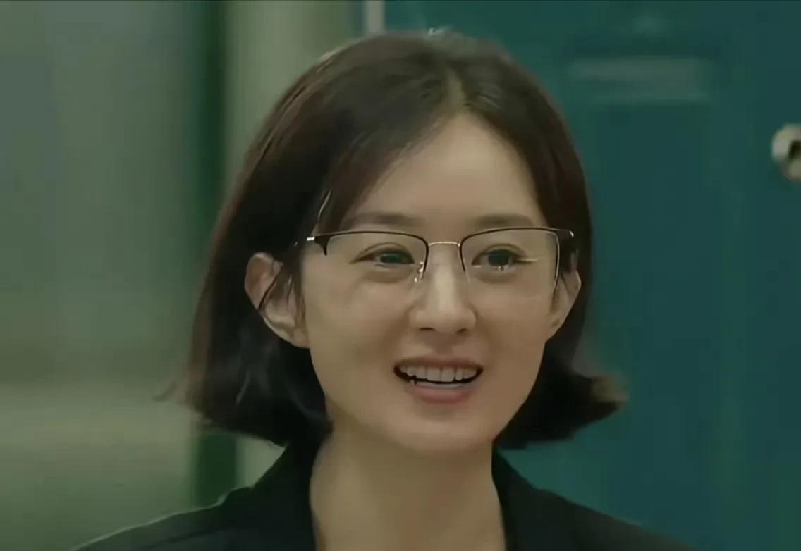 赵丽颖的路走对了，从偶像剧到正剧女王，从只会谈恋爱的小姑娘到演妈妈，已经完成转型