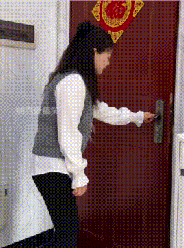 弟妹借嫂子17万，如今上门还清了，没想到被嫂子赶出门！