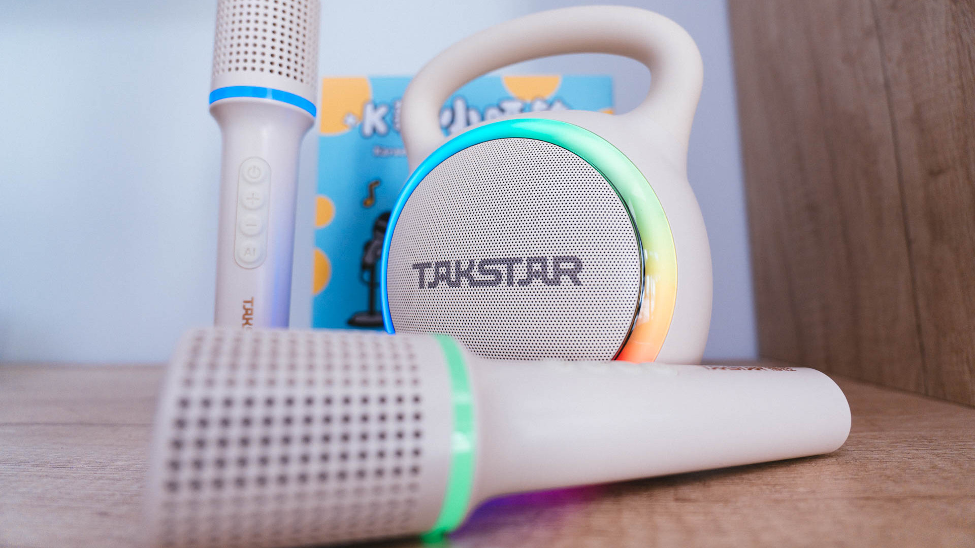 聚会出游想唱就唱——得胜H2小哑铃音箱