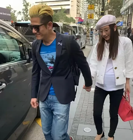 网红嫁入豪门就是生育机器，靠生育栓住男人的心，方媛就是个例子，这才几天都生三胎了