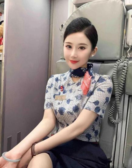 单身率超60%以上，空姐如今成了大龄剩女的“集中营”？  这并非危言耸听，我的朋
