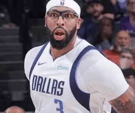 据记者Brett Siegel报道，安东尼-戴维斯的目标是获得一份顶薪续约合同。