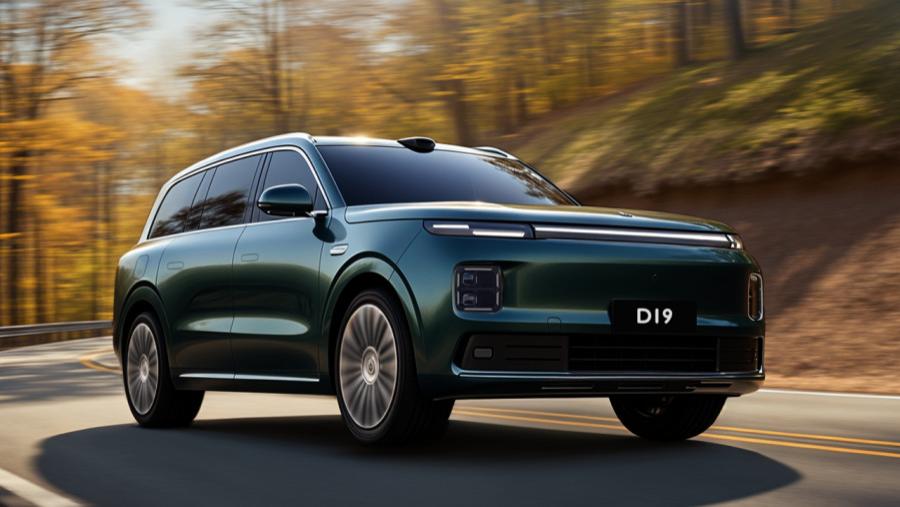 与“迪王”抢饭吃，成2025年新能源超级黑马，零跑靠什么？