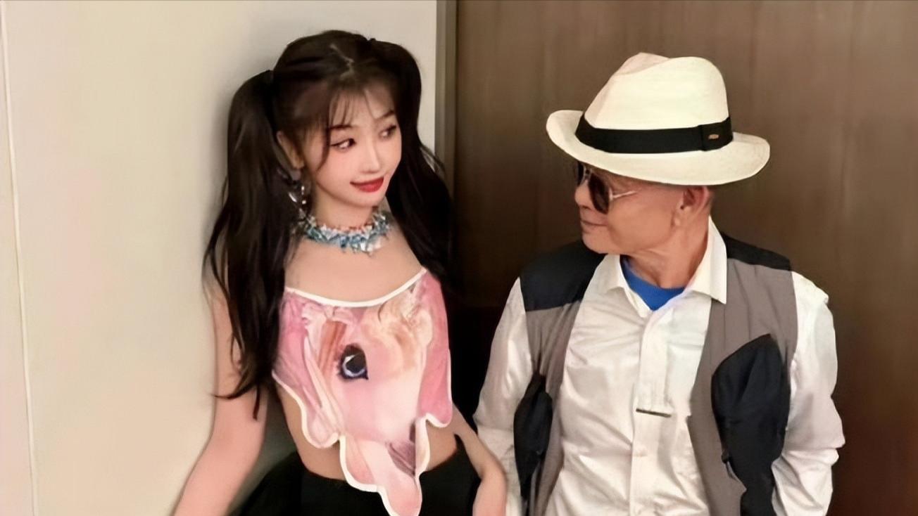 2025年度娱乐吃瓜报告：顶流分手，明星互撕，名导翻车