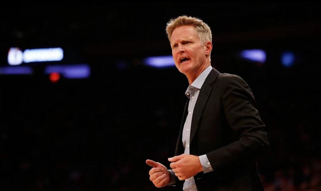 NBA历史季后赛主教练胜场数：科尔升至第六且胜率第一！
1、菲尔·杰克逊
战绩2