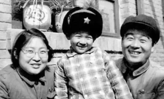 1999年，一位病人被推上手术台做场小手术，术中却突然心脏病发，医院抢救不及未能