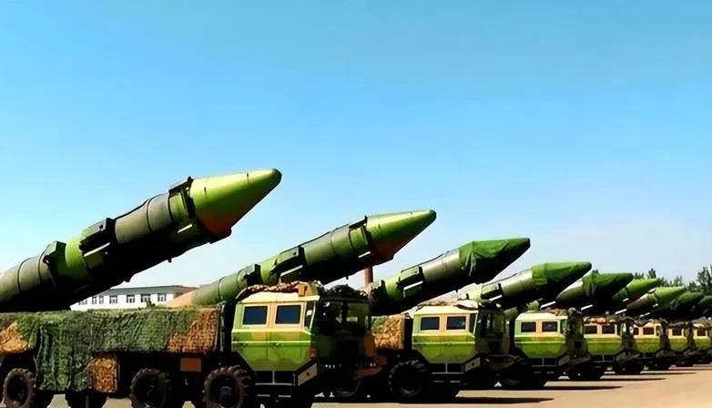 假如：
假如伊朗这次被以色列和美国打亡了，我们在一个時期内将失去中东的能源，中东