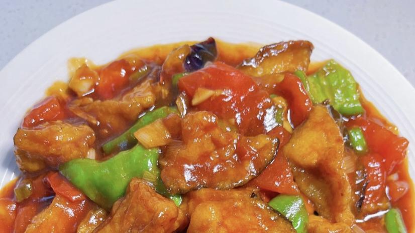 红烧茄子：软糯入味，酱香浓郁，家常做法一学就会