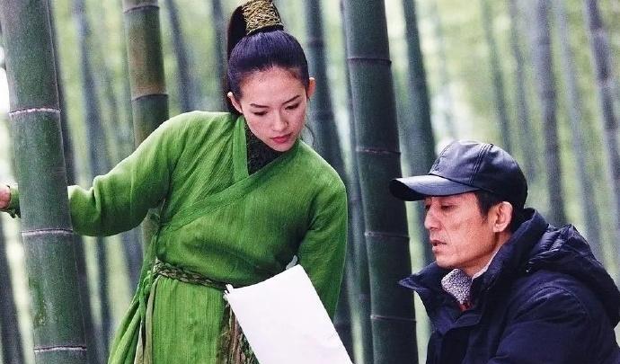 2004年拍摄《十面埋伏》期间，张艺谋指导章子怡