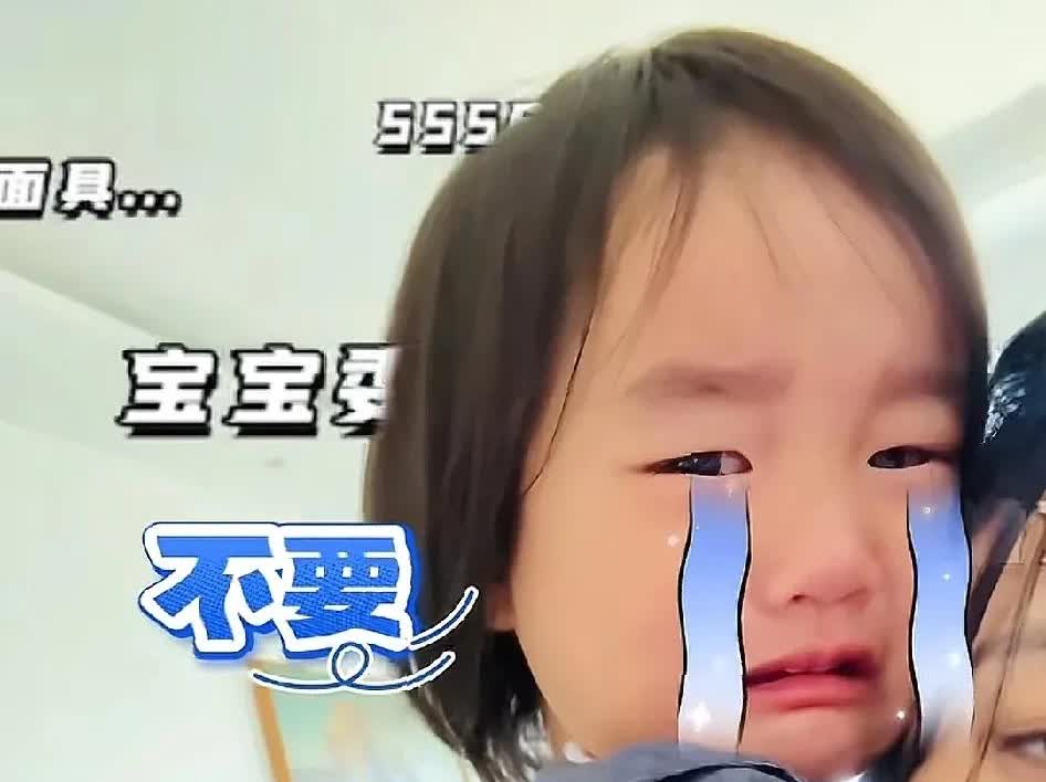 李亚鹏的妻子海哈金喜自曝经济困难，所以一家人不得不从大房子换到了小房子住，搬家时