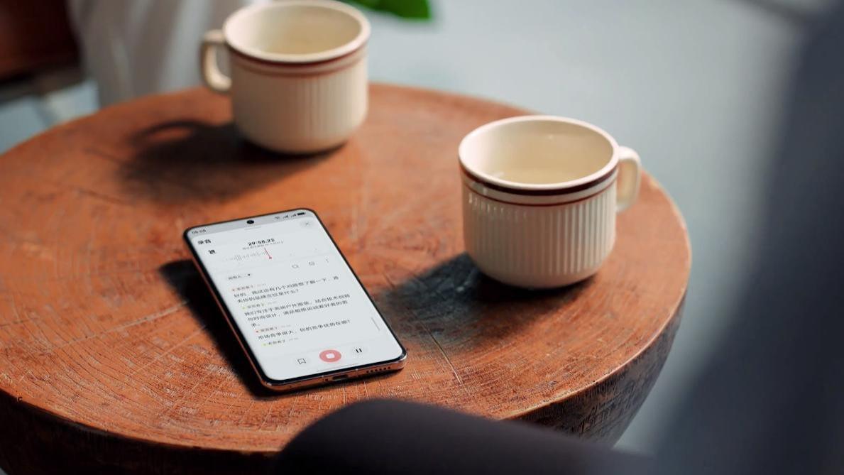 华为Pura 80系列出厂即搭载鸿蒙 6，智能体验全面升级