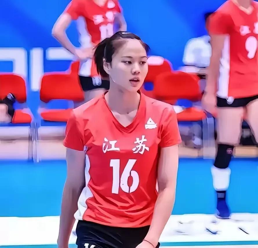 世联赛中国女排VS土耳其前瞻：青春阵容迎战劲敌，复仇战能否破局？
土耳其女排30