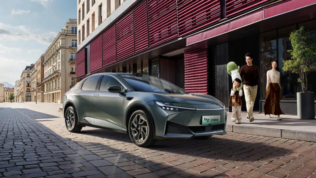 合资纯电反击战开启：一汽丰田bZ双车以诚意价破局