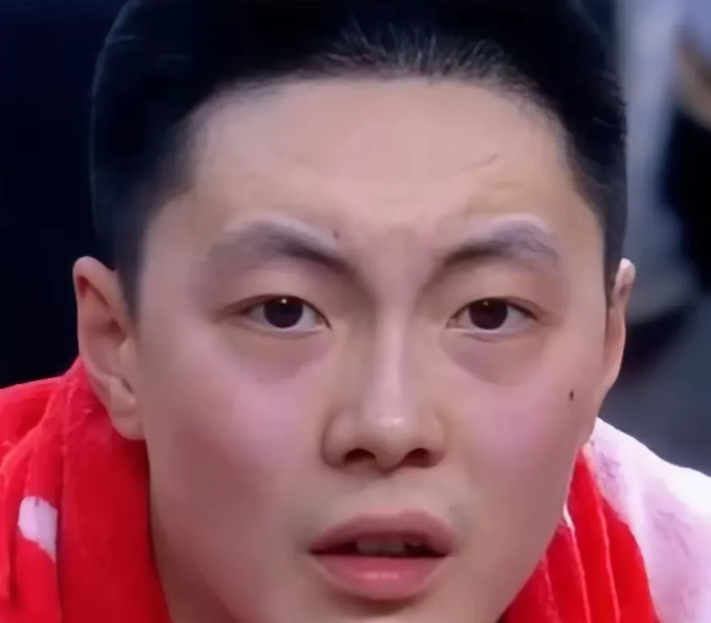 接着福建球迷的评论去说，不是杜峰没有把握进四强，而是觉得没有必要去拼。广东队接下