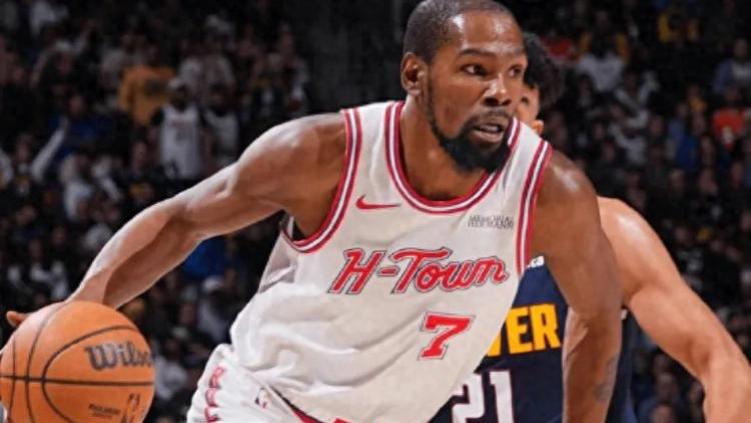 到手胜利没了！赛后怒喷裁判，乌度卡不藏着掖着，火媒也不满联盟