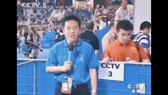 看看白告有多老实，2004年雅典奥运会输给柳承敏后的白告，心情都没恢复过来，被迫