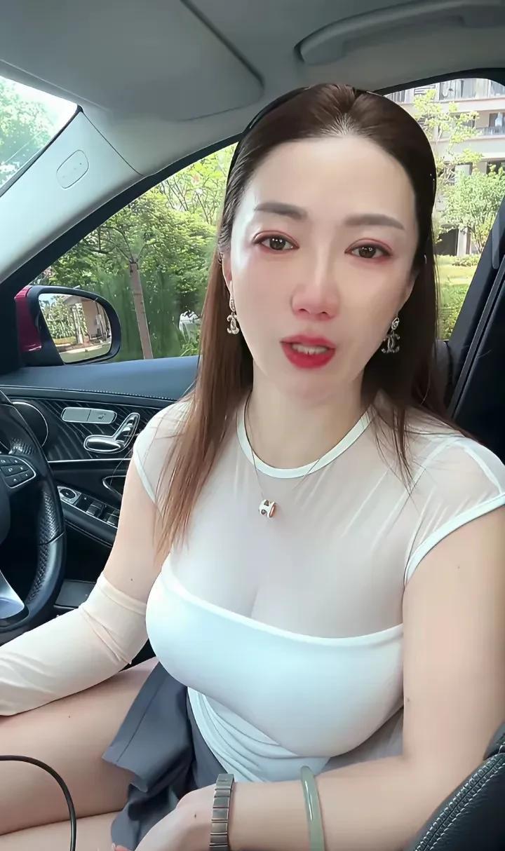 还没找到对象
这可咋整啊
越来越大了
快成剩女啦
急的不要不要的呀
[流泪][流