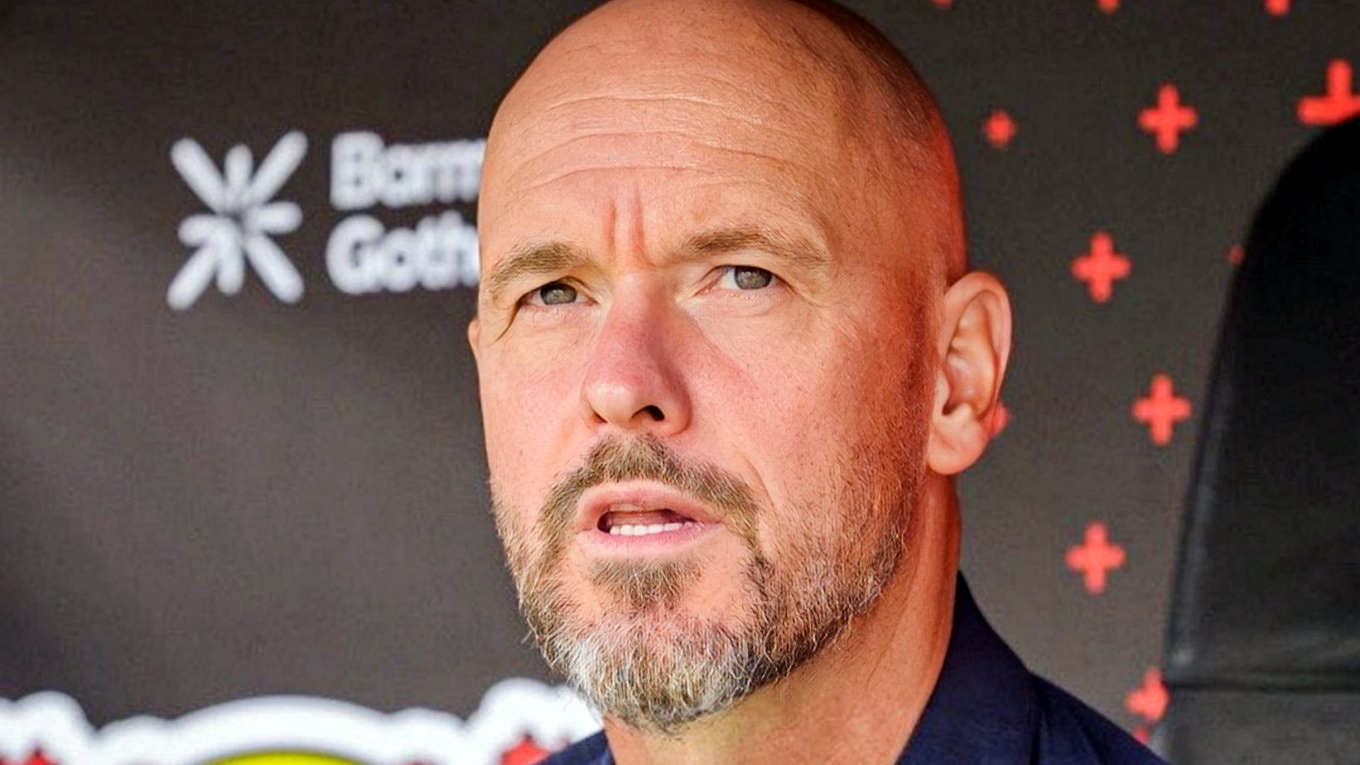 勒沃库森CEO费尔南多-卡罗表示：任命滕哈赫显然是我们的一个错误。
双方并不契合