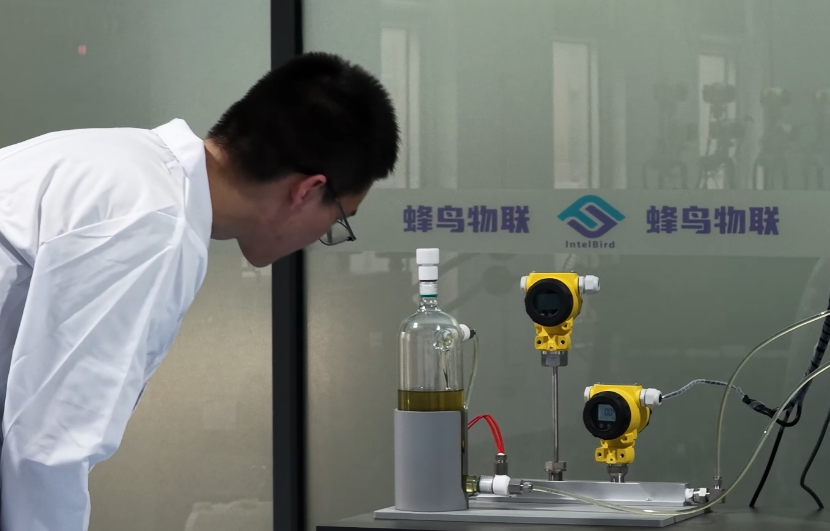 油液传感器如何在高温高湿油污中“活下来”？