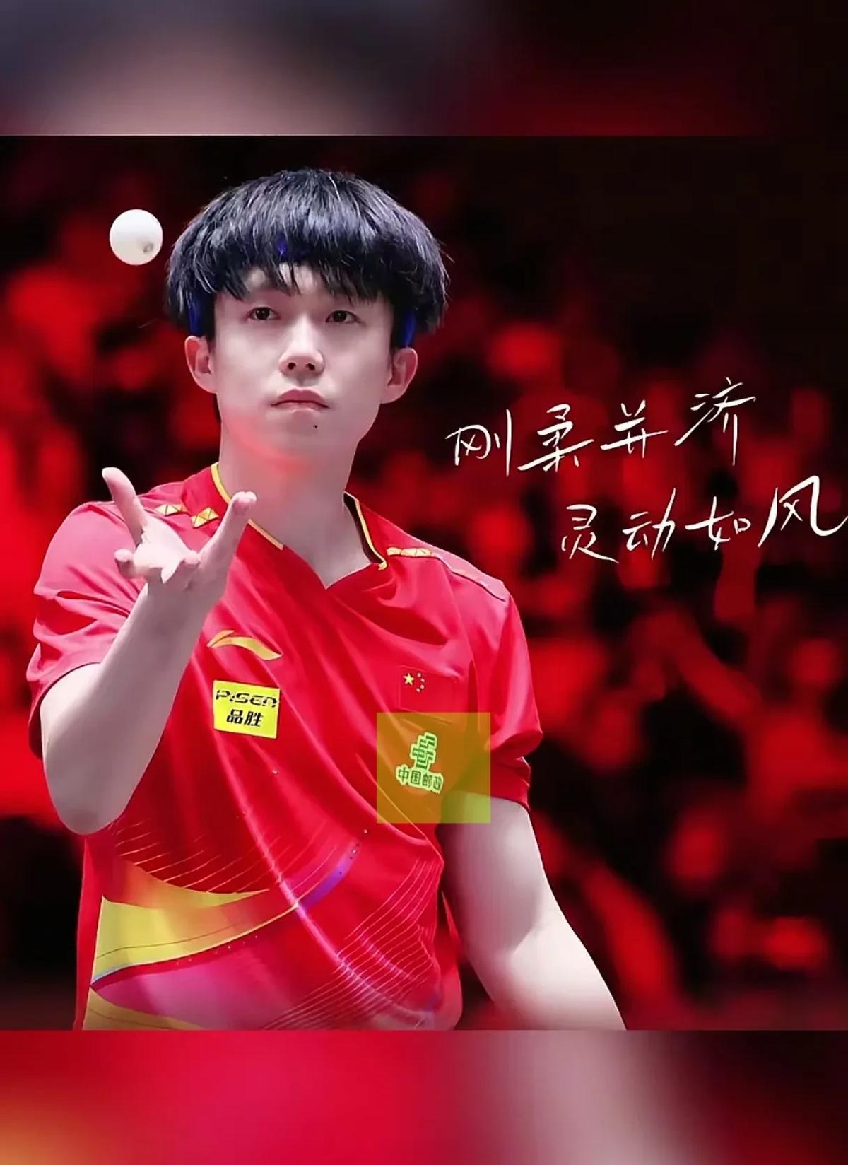 球拍被踩断那一刻，他差点退役
全网都在等他崩溃
巴黎奥运，王楚钦三线作战，混双刚