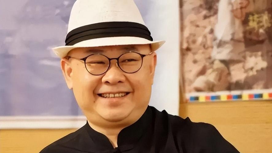 时隔6个多月，刀郎一纸令下，官方已确认，他走上了韩红“老路”