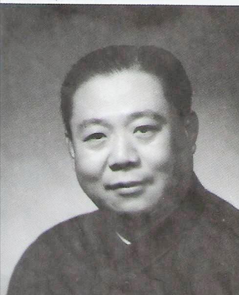 1970年，一位妻子举报了自己的丈夫，最终导致丈夫悬梁自缢。这位丈夫就是当年举世