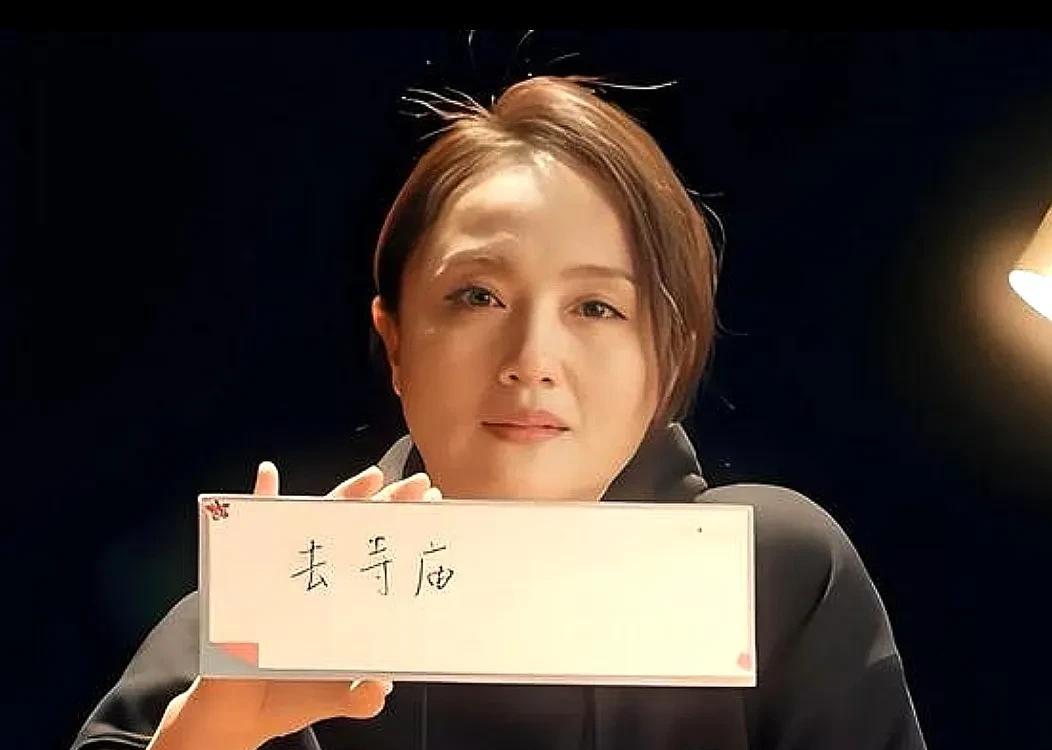 [微风]余香未散
      细枝末节中，看出朱媛媛对生命的渴求与祈盼。
   