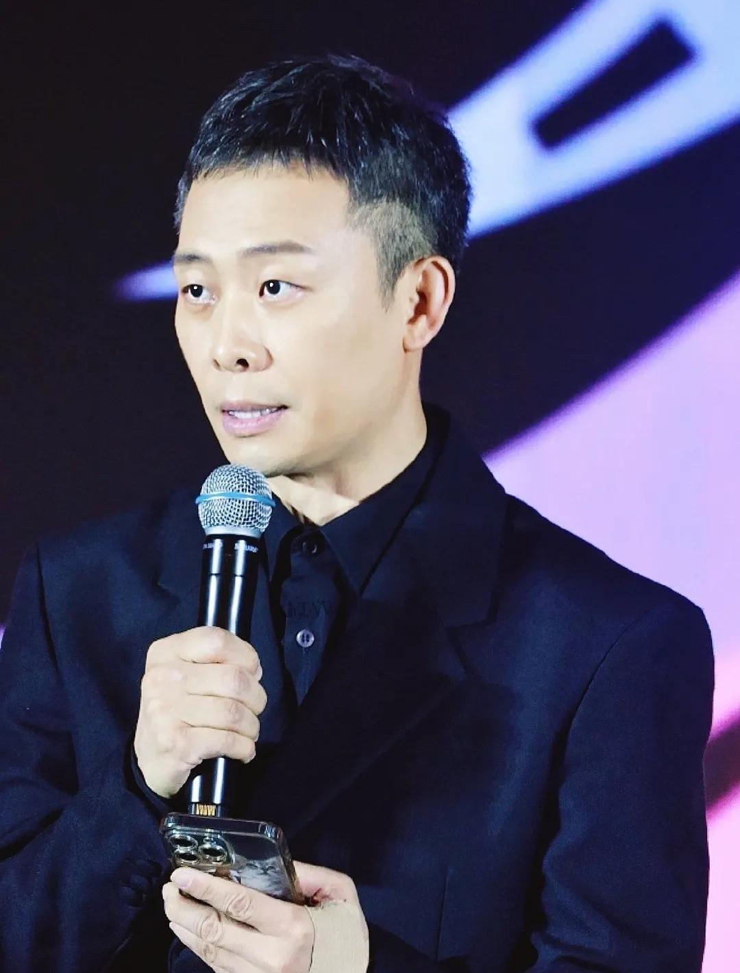 张译牛啊，获得了一级演员称号。
看了一下名单里，好像就他一个人。
并且申报的时候