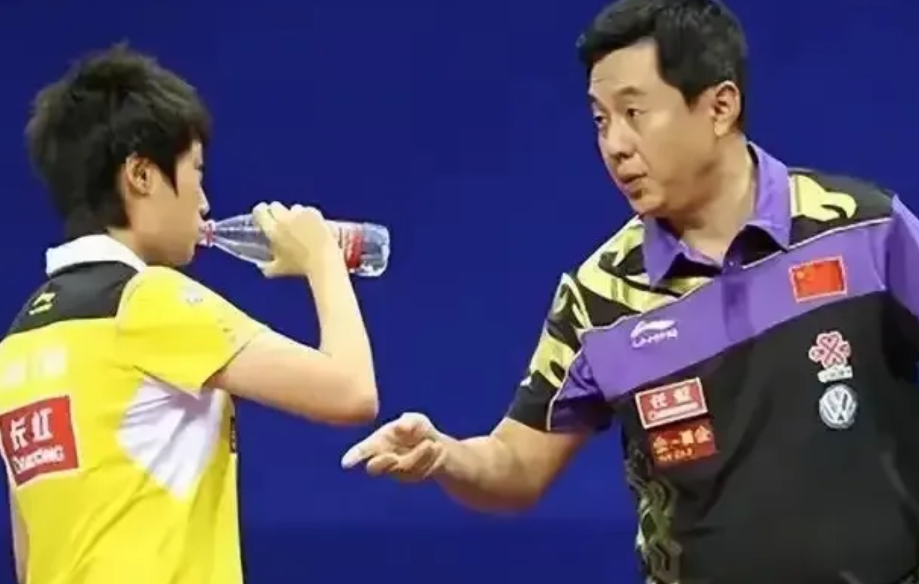 中国女乒具有里程碑选手不是孙颖莎，也不是王楠和张怡宁。
而是郭跃。
郭跃是女子乒