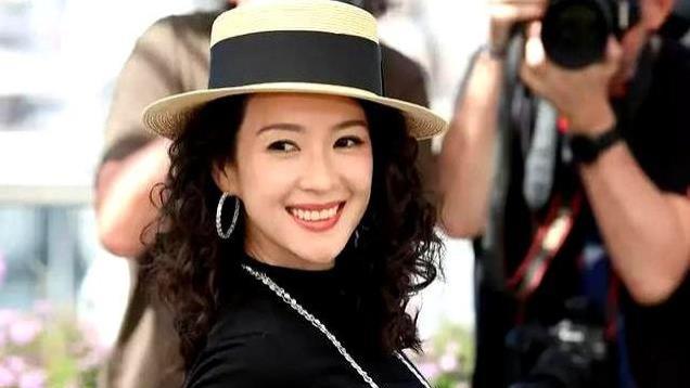 章子怡崩塌？美人迟暮，国际章陨落，岁月是把杀猪刀
