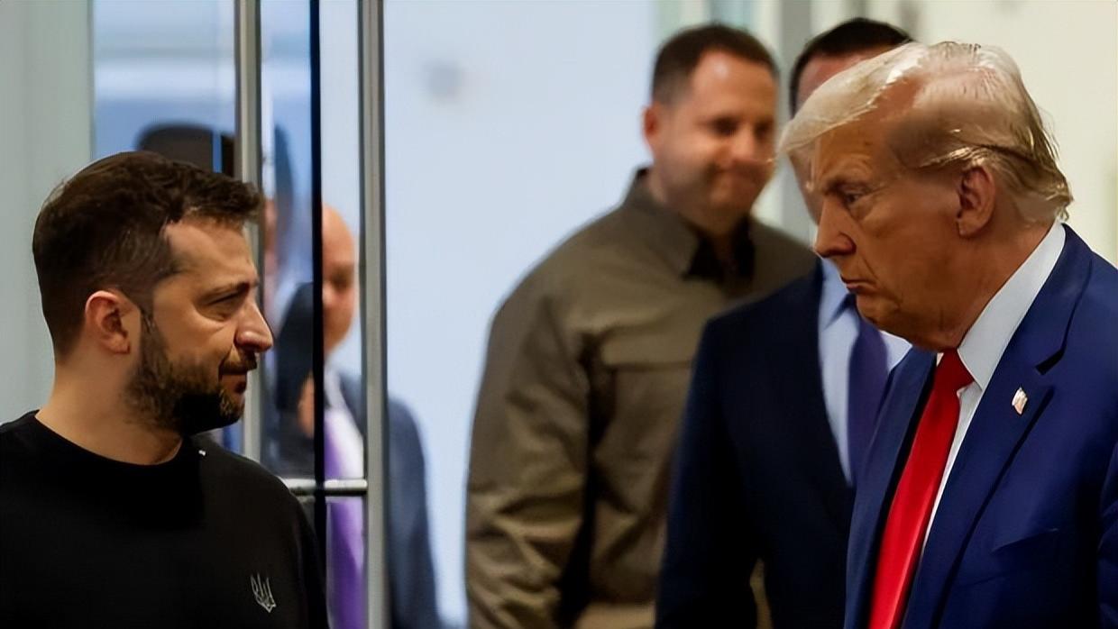 特朗普的逻辑：乌克兰那些地方早晚要丢，不如少死点人