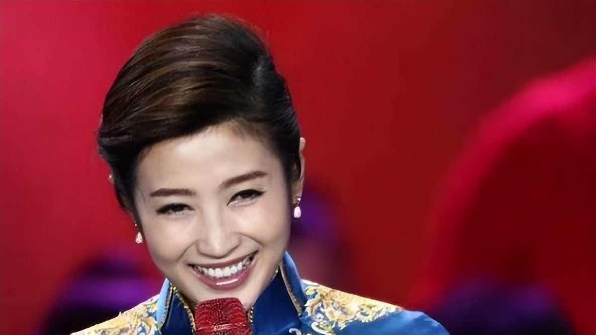 主持人徐春妮：我这辈子最正确的决定，就是为刚强生了个大胖小子