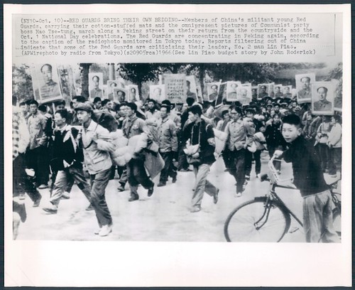 1966年，文革中红卫兵大串联。