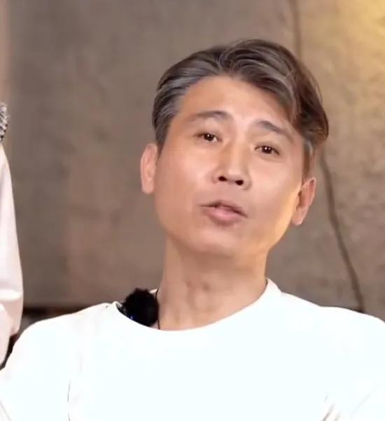 #李乃文年轻的时候就这么老
家人们谁懂啊！暑假刷剧竟挖到李乃文老师这个“宝藏叔”