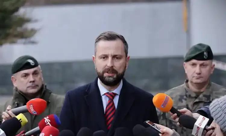 波罗的海国家反俄最坚决，逢俄必反，苦大仇深！
力不如人，何必挑衅！逞强搞怪，癫狂