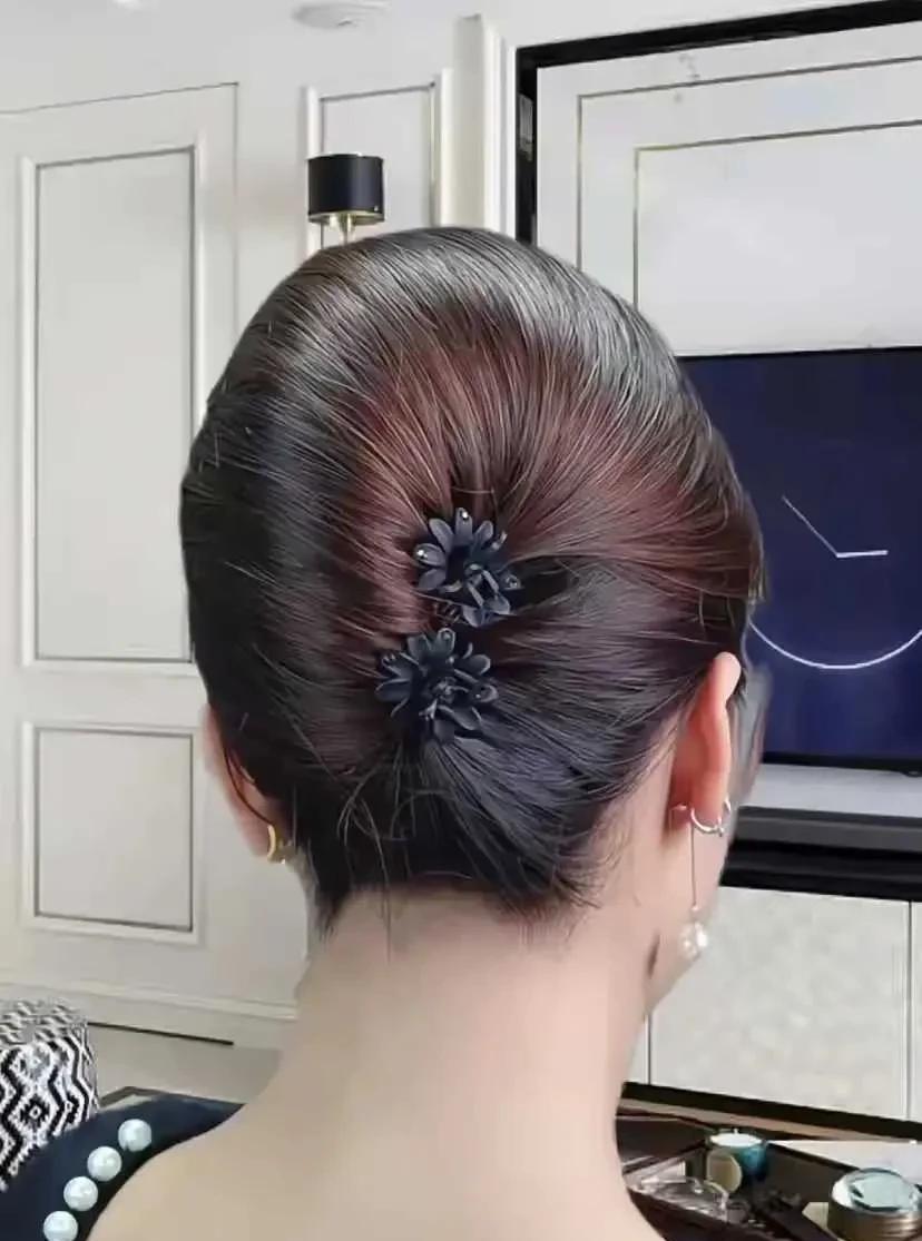 #如何看待《生万物》中演员的演技#这发型不错哦！
